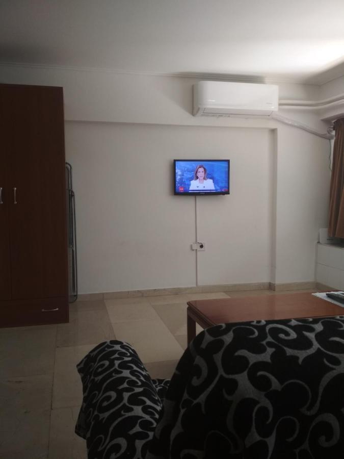 L&K Location Next To Center Of Athens Apartment Bagian luar foto